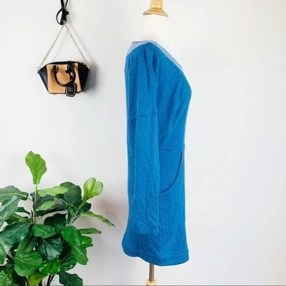 💋Free People blue mini long sleeve knit dress size s